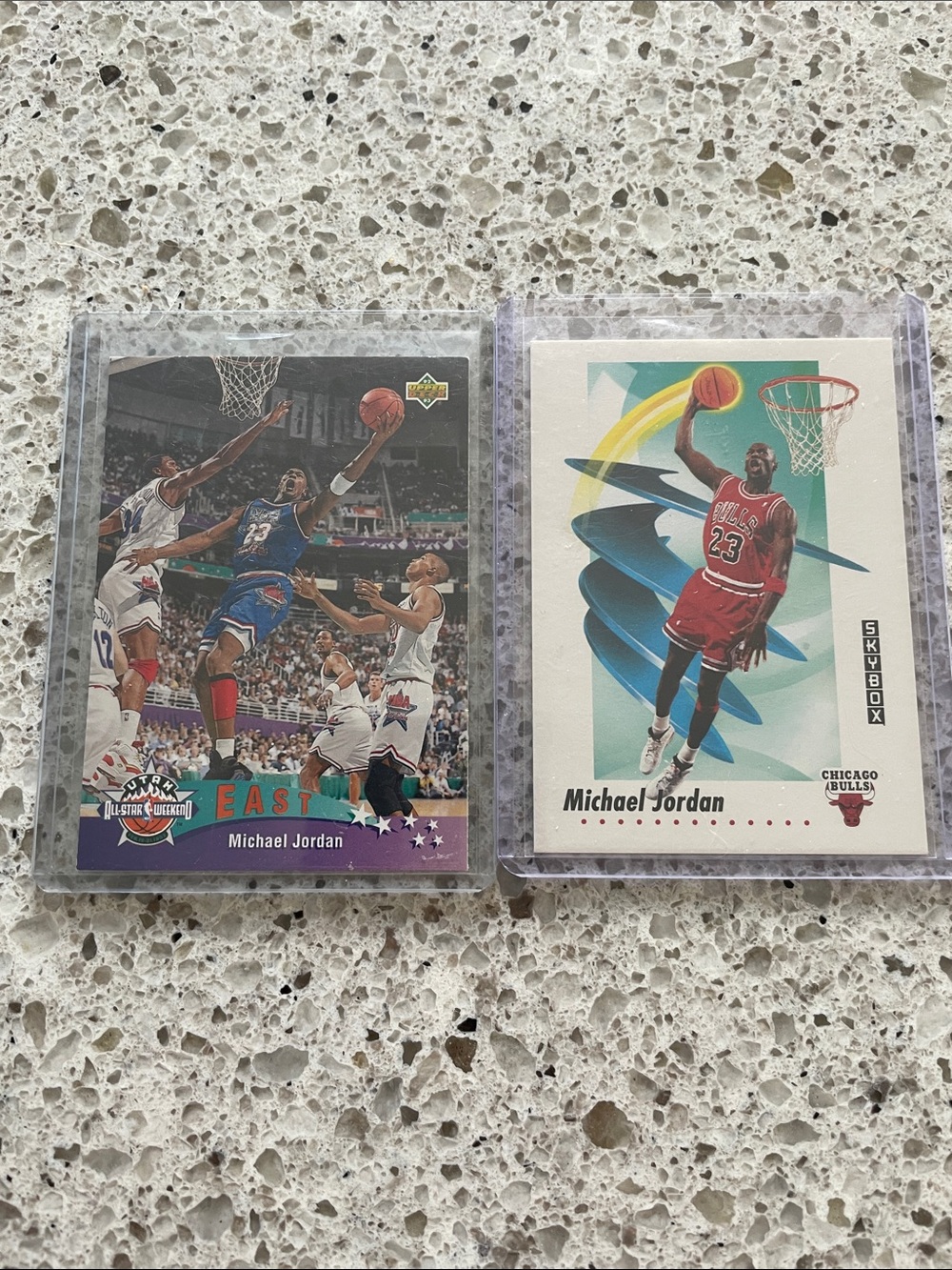 Michael Jordan Lot 2 Basketball Cards Duo - Chicago Bulls Skybox Upper Deck
